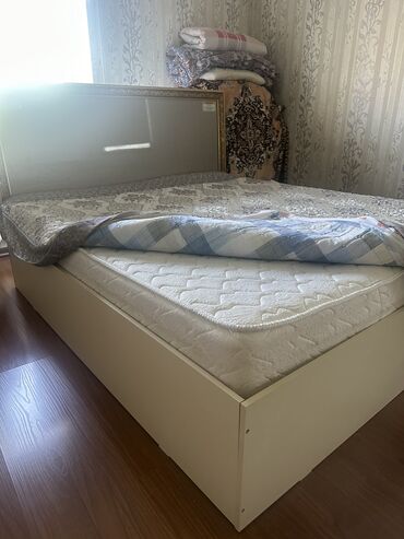 Двухъярусные кровати: 2-х спальную кровать