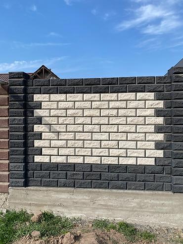 Декоративные бетонные панели для забора «под кирпич» - Фактура