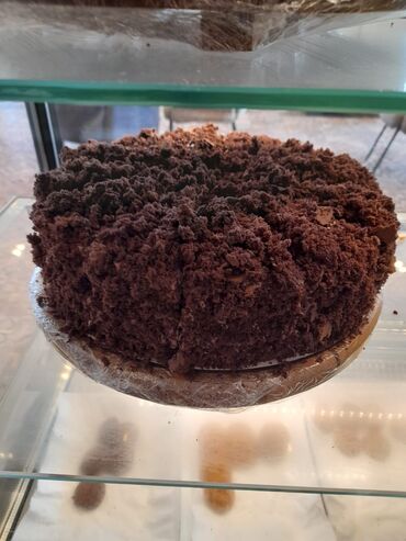 28 yas tort sekilleri: Is axtariram her nov siriniyyat bisire bilirem.Məhsul: Şirniyyat və