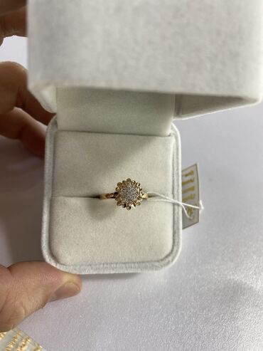 сколько стоит обручальное кольцо в бишкеке: Всеми любимые кольца 😍 Российское золото Проба:585 Размер:16,8 Цена