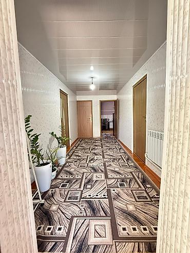 Продажа коттеджей и домов: Продается дом в Ж/м Ак-Орго по ул. Жетиген ближе к Ахунбаева Дом — 9