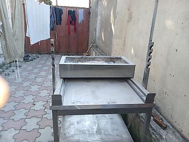 Оборудование для ресторанов, кафе: Paslanmayan poladdan manqal və iş masasından ibarət peşəkar şiş-kabab — 1