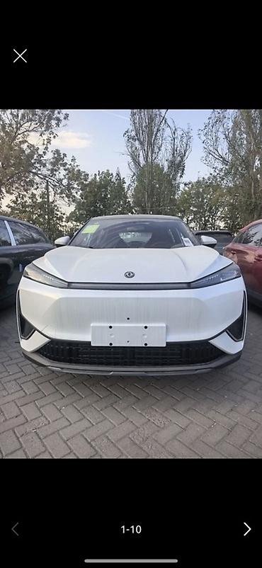 wuling starlight 730 ev: Dongfeng : 2026 г., Автомат, Электромобиль, Кроссовер — 1