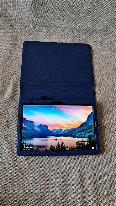 Tableti: Huawei MediaPad T5 10 sa futrolom/stand-om - Ekran: Full HD — 4