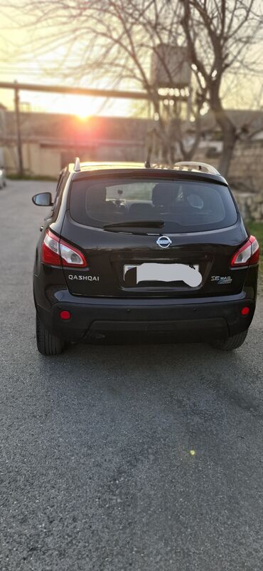 Nissan: Nissan Qashqai: 2 l | 2013 il Krossover — 3