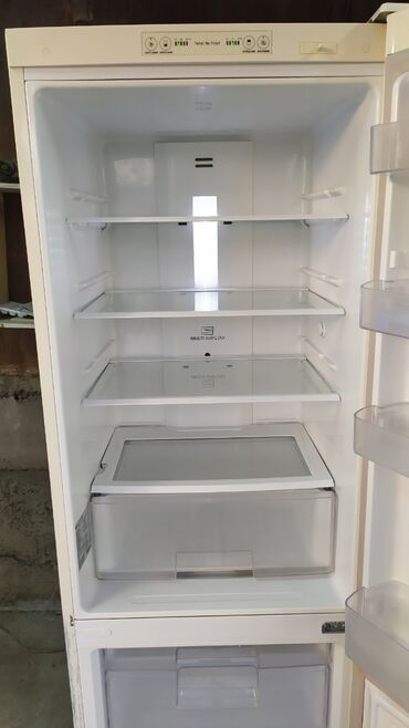 купить кондиционер aux в бишкеке: Холодильник LG, Б/у, Двухкамерный, Total no frost, 60 * 190 * 60