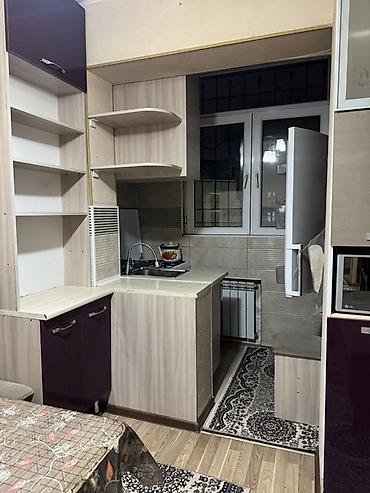 Долгосрочная аренда квартир: 3 комнаты, С мебелью полностью — 8