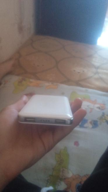 Power bank satılır qiymət 30 manatdır real alıcıya endirim olunmayacaq