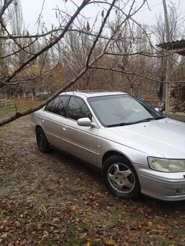 Honda: Honda Accord: 1998 г., 1.8 л, Механика, Бензин