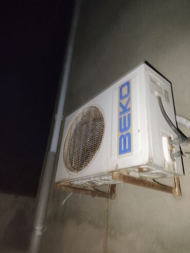 Ütülər və buxarlayıcılar: Kondisioner Beko, İşlənmiş, 40-45 kv. m