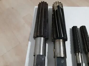 Ostali uređaji: Glodala i razvrtaci za izradu morze konusa MK0, MK1, MK2, MK3, MK4 — 6