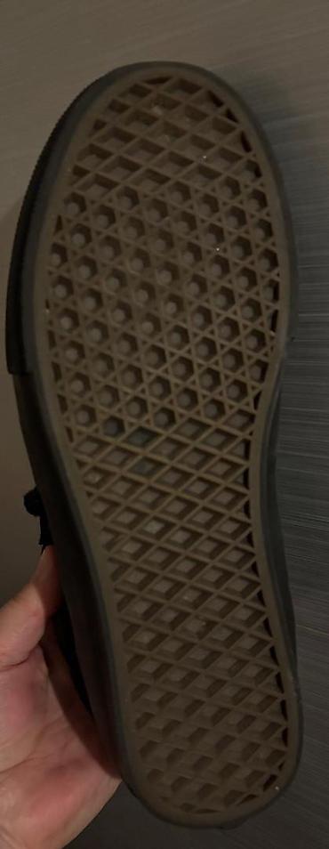 yeezy foam: Мужские кроссовки, 41, Vans, Б/у, цвет - Черный, Самовывоз — 5