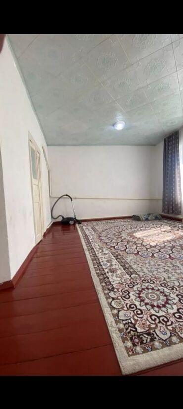 сдаю дом долгосрочно ош: 59 м², 3 комнаты, Парковка, Забор, огорожен