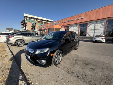 мотор на виндом: Honda Odyssey: 2019 г., 3.5 л, Автомат, Бензин, Универсал
