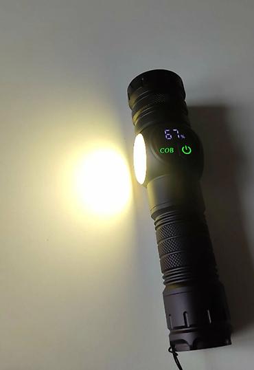 светодиодный фонарь: Многофункциональный LED-фонарик с боковой панелью COB и дисплеем — 3