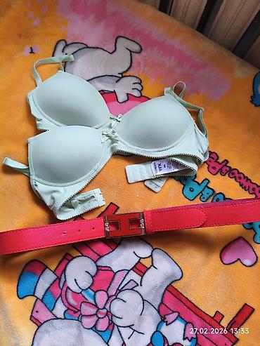 Другая женская одежда: Набор одежды (женская и детская ая) в нейтральных тонах: детские вещи at lalafo.kg — 64 Другая женская одежда: Набор одежды (женская и детская ая) в нейтральных тонах: детские вещи — 64