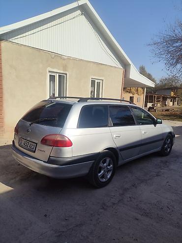 полтавка: Toyota Avensis: 2002 г., Автомат, Бензин, Универсал — 6