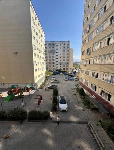 на квартиру: 1 комната, 45 м², 106 серия улучшенная, 5 этаж, Косметический ремонт