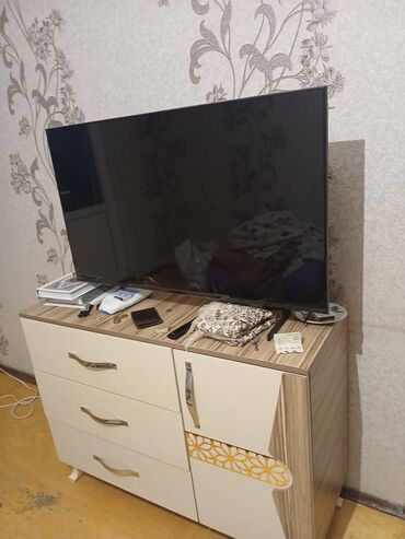 реклама на тв бегущая строка: Yeni Televizor Samsung 43"