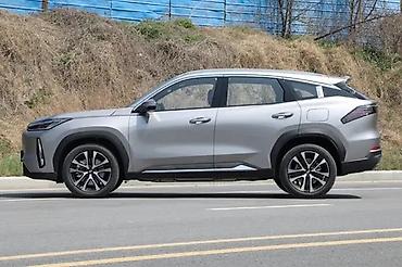 Geely: Geely : 2026 г., 1.5 л, Автомат, Гибрид, Кроссовер — 4