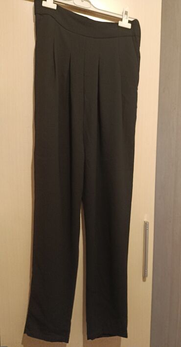 Юбки: 1 Юбка Манго, черная, размер XS 2 Юбка бандажная, размер S 3 Юбкаа — 7