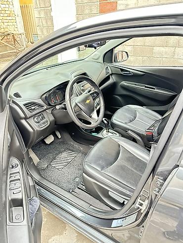 Chevrolet: Chevrolet Spark: 2017 г., 1 л, Автомат, Бензин, Хэтчбэк — 7