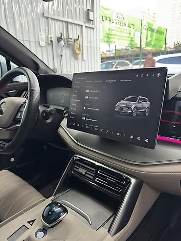 BYD: BYD Tang: 2023 г., 1.5 л, Автомат, Гибрид, Кроссовер — 9