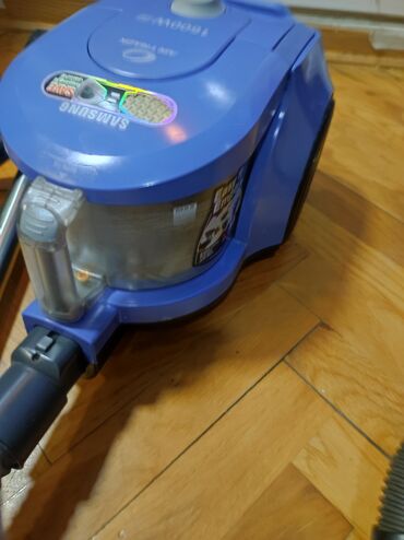 Klasični usisivači: Samsung usisivač bez vrećice – Air Track, 1600W - Snaga motora: 1600W — 7