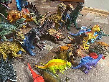 jurassic world: Динозавры каучук оригинал разные коллекции по размером новые не — 3