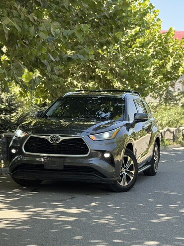 обмен на авто с доплатой: Toyota Highlander: 2021 г., 3.5 л, Автомат, Бензин, Кроссовер
