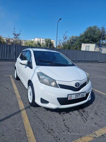 тойто ипсум: Toyota Yaris: 2011 г., 1 л, Вариатор, Бензин, Хэтчбэк