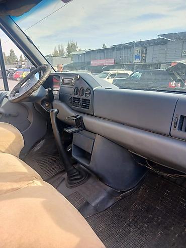 transporter multivan: Mercedes-Benz Sprinter, высокий длиннобазный фургон (макси). Кузов: - — 10