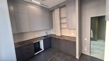 квартиры в оше на час: 3 бөлмө, 93 кв. м, Элитка, 2 кабат, Дизайнердик ремонт