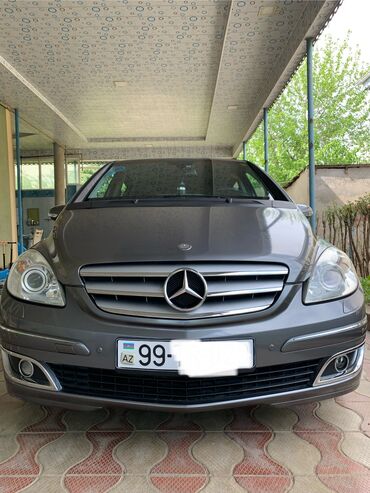 Mercedes-Benz: Mercedes-Benz B 170: 1.7 l | 2007 il Hetçbek