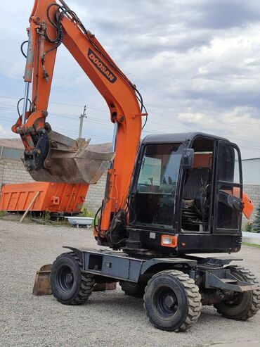 хово диск: Экскаватор, Doosan, 2004 г., Колесный