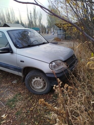нива эффект ск5: Chevrolet Нива: 2004 г., 1.7 л, Механика, Бензин, Внедорожник