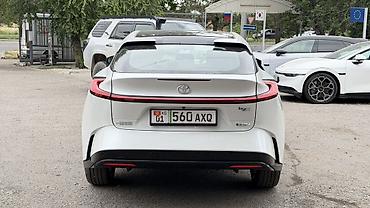 bz3: Toyota bZ5: 2026 г., Автомат, Электромобиль, Лифтбек — 3