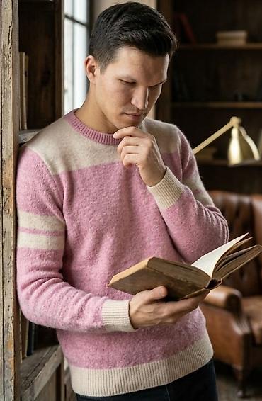 Muški pleteni džemper – roze sa prugama - Model: klasičan okrugli