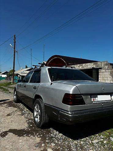 кочкор авто: Mercedes-Benz W124: 1988 г., 2.9 л, Кол менен иштөөчү, Дизель, Седан — 4