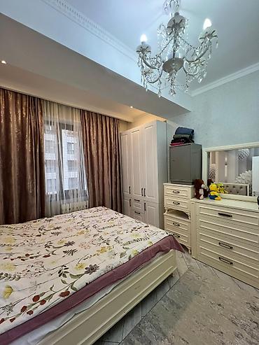 Продажа квартир: 3 комнаты, 82 м², 3 этаж — 11