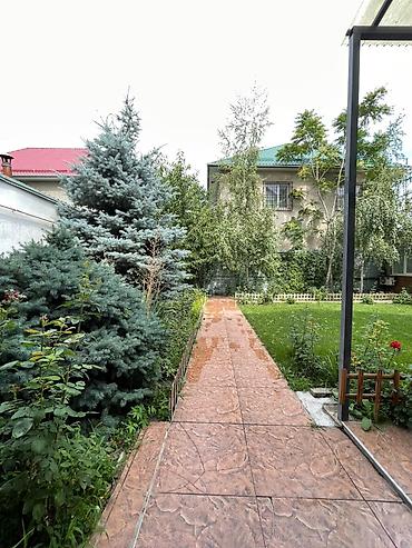 Аренда помещений свободного назначения: 🧲 *Сдаётся первый этаж под образовательный или детский центр! Район — 5