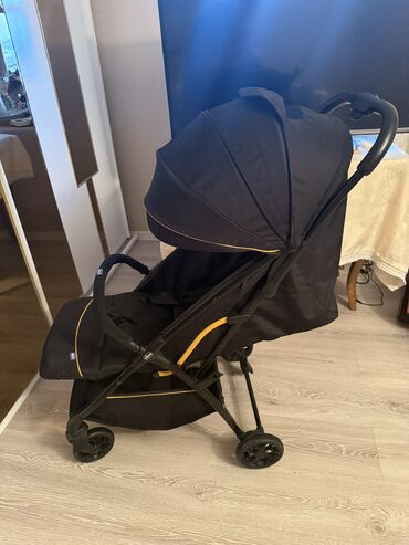 автокресла cybex pallas 2 fix: Klassik gəzinti arabası, Chicco, İşlənmiş, Yaş: <1 ay, Ünvandan götürmə