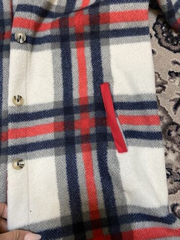 детский пальто: Детское утеплённое пальто-рубашка с капюшоном - Материал: мягкий