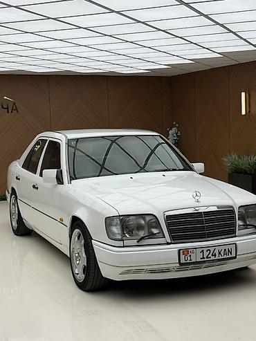 ромашки на мерс: Mercedes-Benz W124: 1995 г., 3.2 л, Автомат, Бензин, Седан — 9