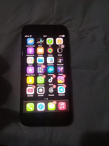 iphone xs korpus: IPhone SE 2020, 64 GB, Qara, Barmaq izi — 3