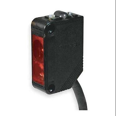 Omron E3Z-D62 Sənaye Cisim Sensoru – Orijinal - Tip: Diffuse type — 1