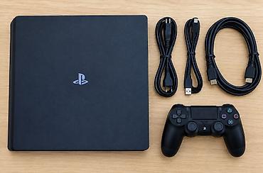 Sony PlayStation 4 Slim oyun konsolu dəsti