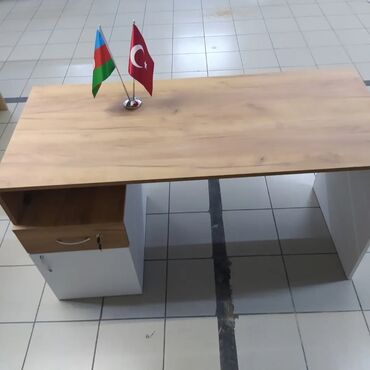 Sifarişlə işçi masaları: Masa yenidir. İsdenilen rəng ve olçuyə hazırlanır. Qiymət yalnız -da lalafo.az — 8 Sifarişlə işçi masaları: Masa yenidir. İsdenilen rəng ve olçuyə hazırlanır. Qiymət yalnız — 8