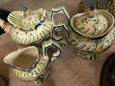 İspaniya istehsalı keramika çay dəsti, Talavera üslubu. XX əsrin