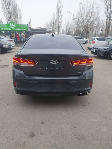 серый hyundai: Hyundai Sonata: 2018 г., 2 л, Типтроник, Бензин, Седан